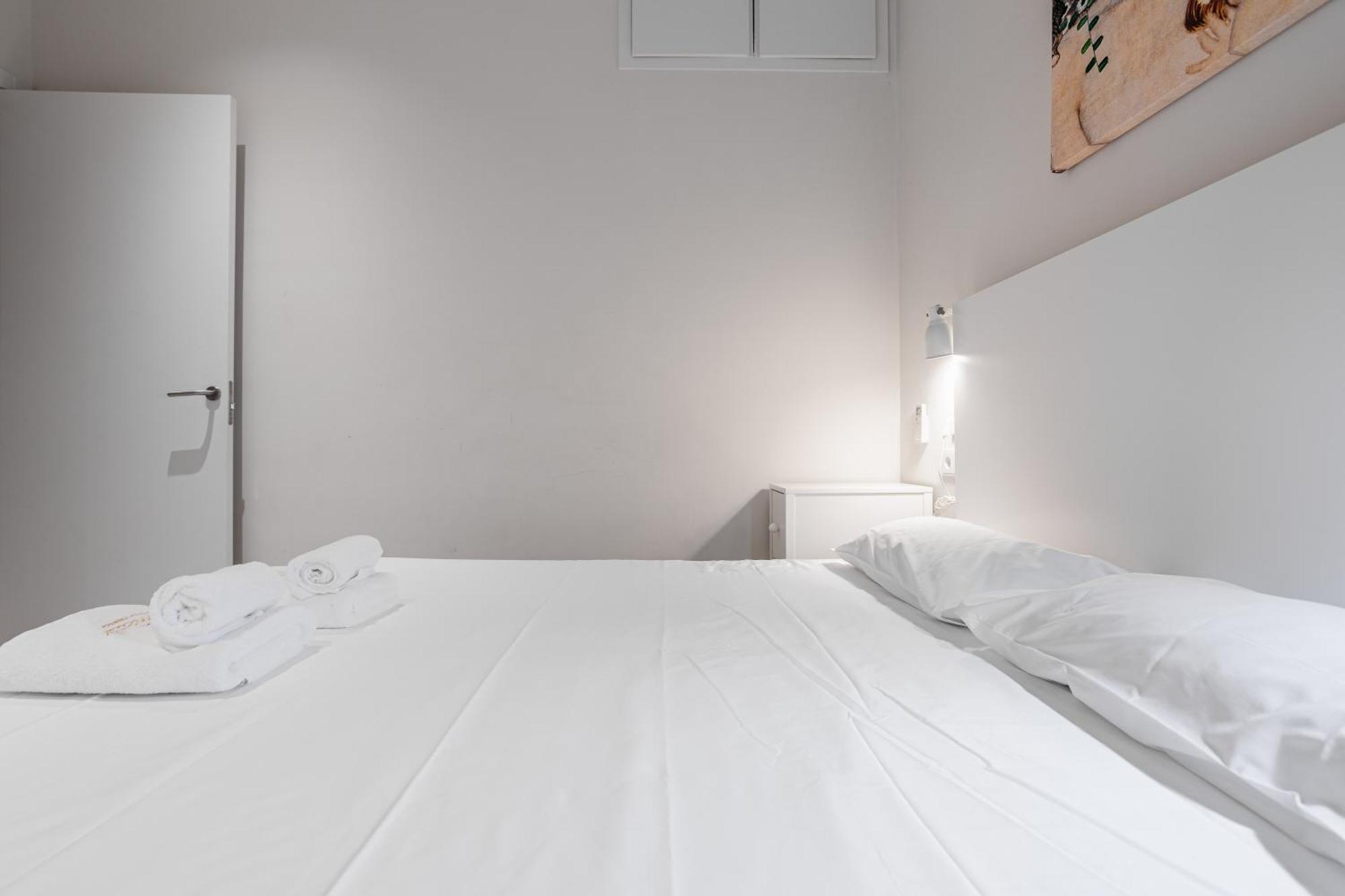 Apt 8 Geranio ジローナ エクステリア 写真