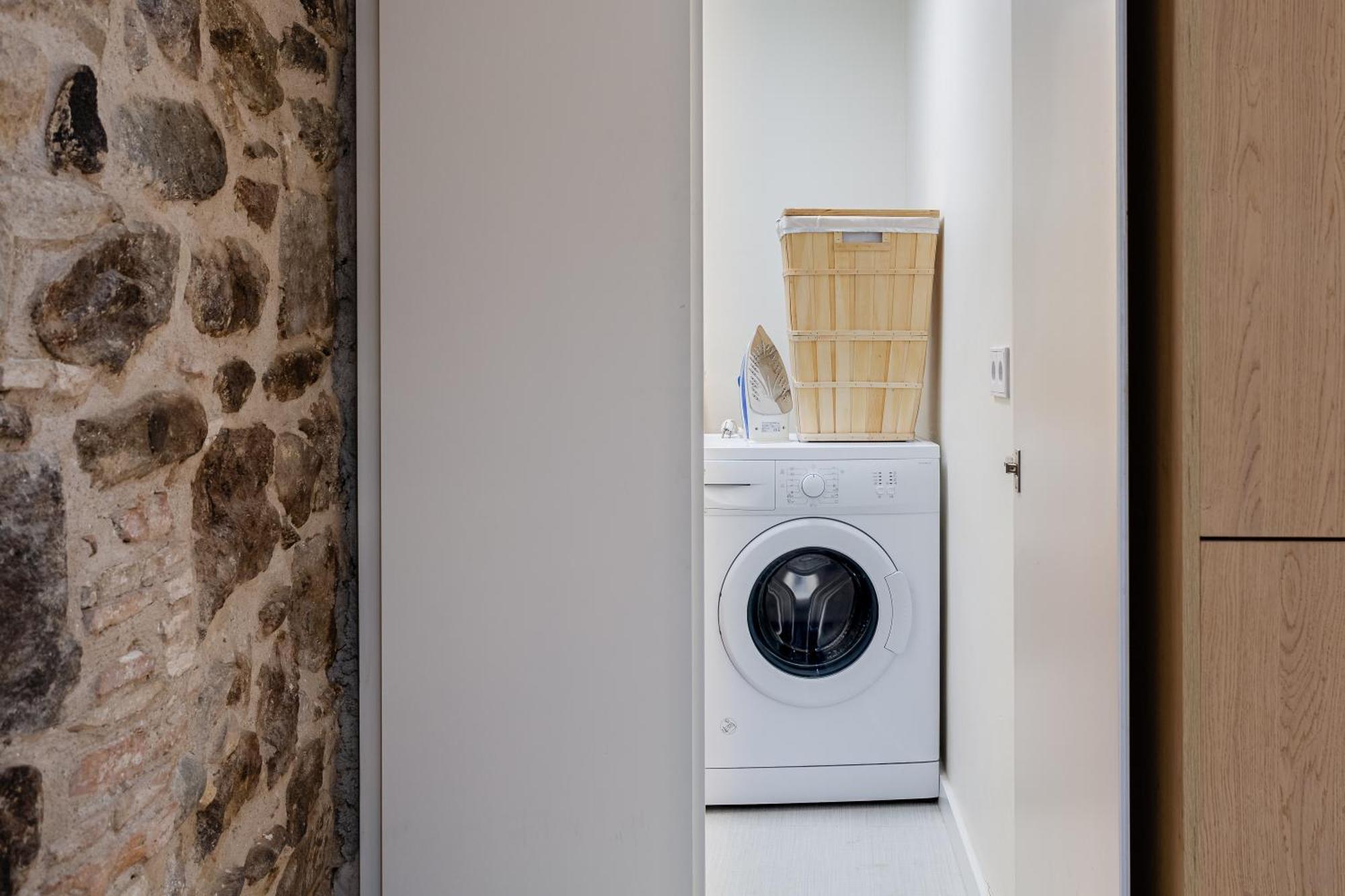 Apt 8 Geranio ジローナ エクステリア 写真